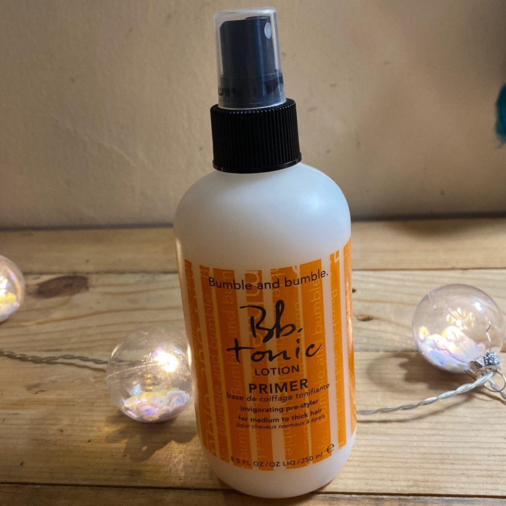 NEW Bumble and bumble
Tonic Lotion new